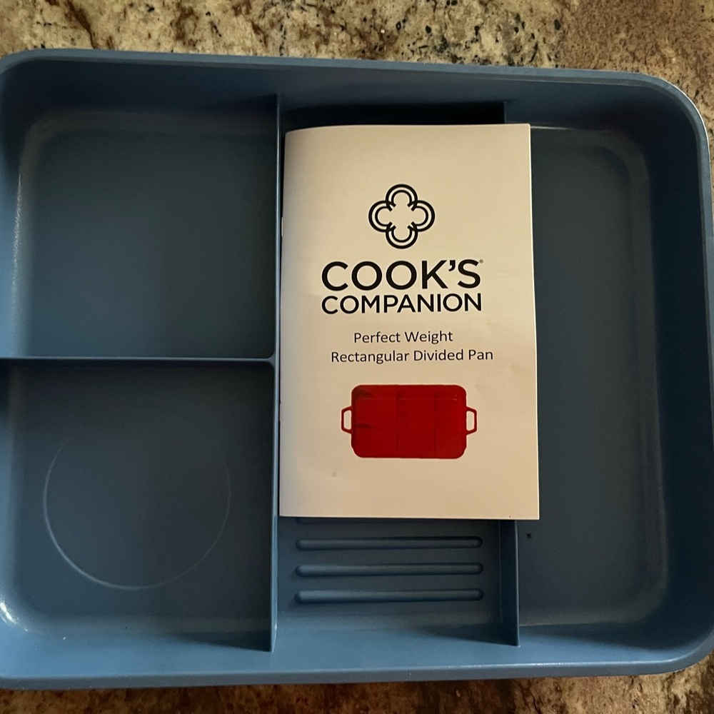 Cook’s Companion divided heavy weight pan